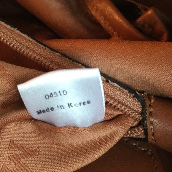 Authentic MCM small cognac Visetos Boston - Picture 4 of 16